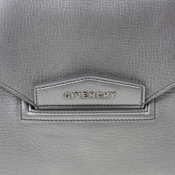 Givenchy Antigona Leather clutch bag